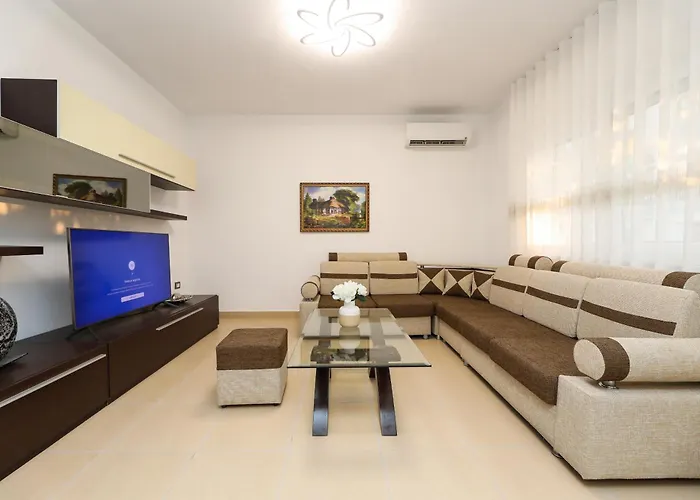 Villa Altin